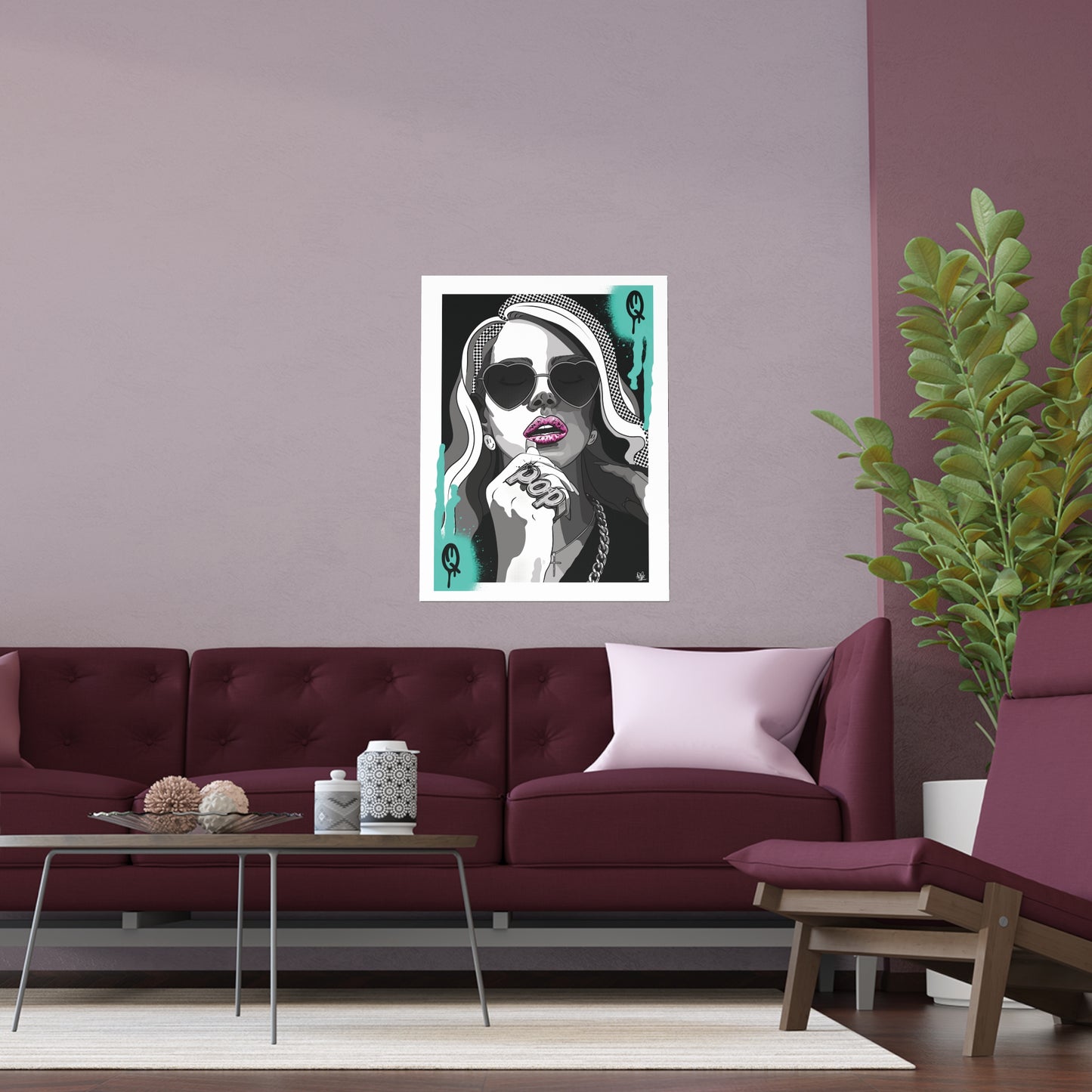 Lara Del Ray is Queen - Silk Poster